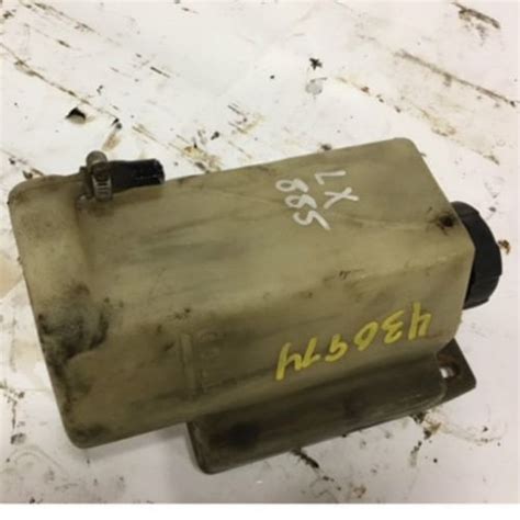 Used Coolant Recovery Reservoir fits New Holland L865 LS190 